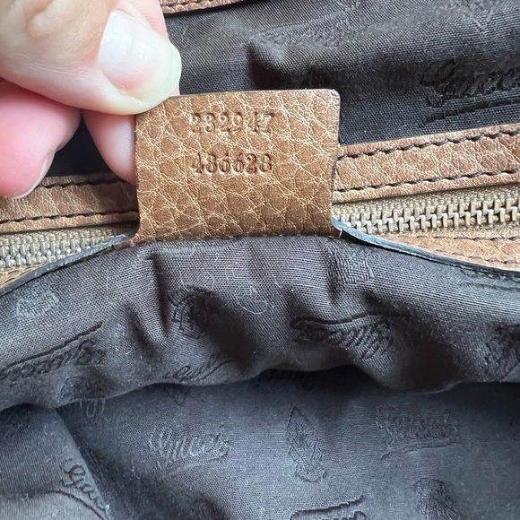 Authentic rare Gucci bamboo shoulder bag - Picture 10 of 16